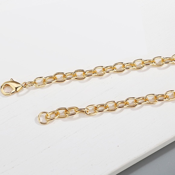 Gold Lock Necklace - Picture 4 of 4